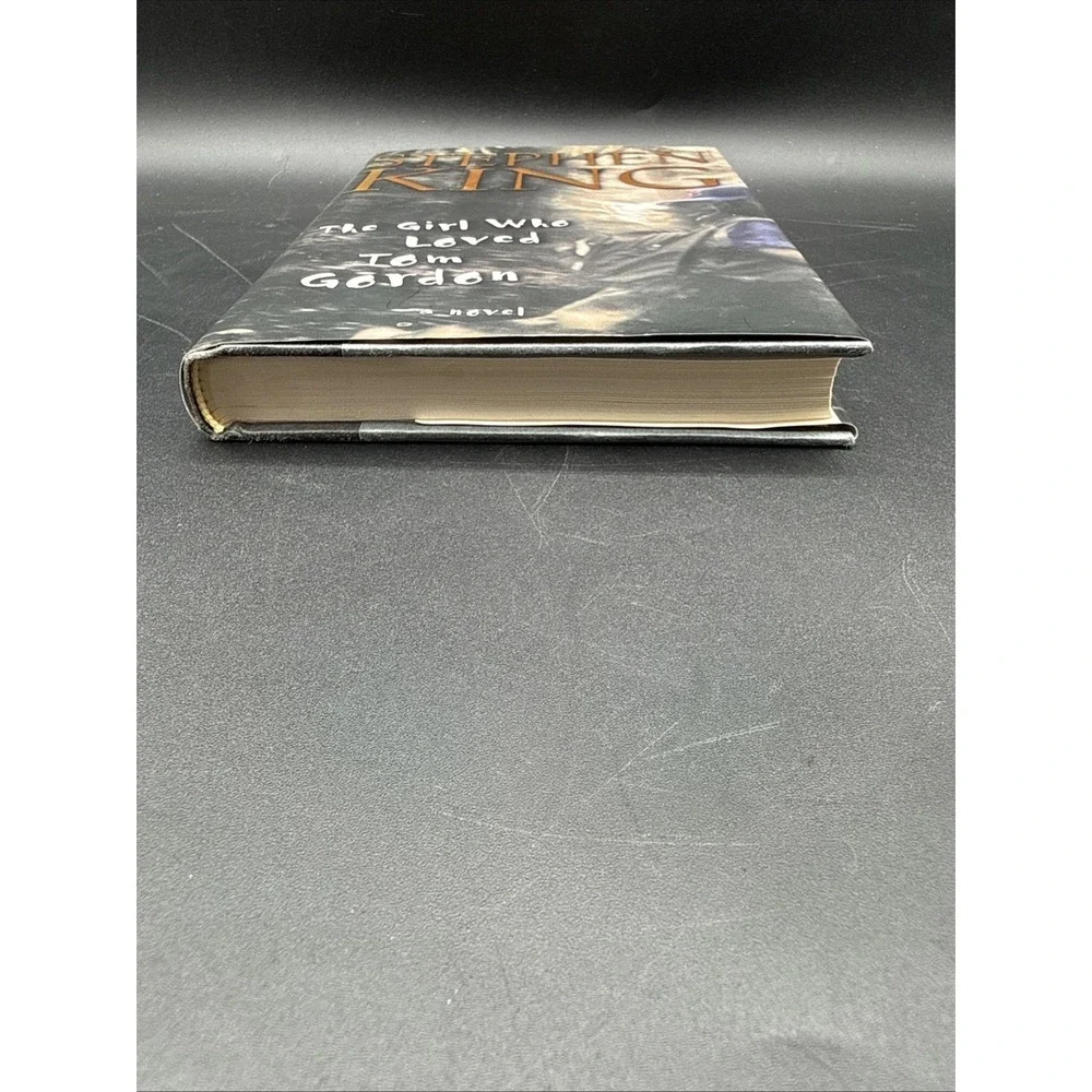 Stephen King *THE GIRL‎ WHO LOVED TOM GORDON* HC/DJ - 1st Edition - 1st Printing